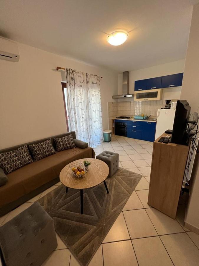 Guest House Karevic Hvar Town Exterior foto